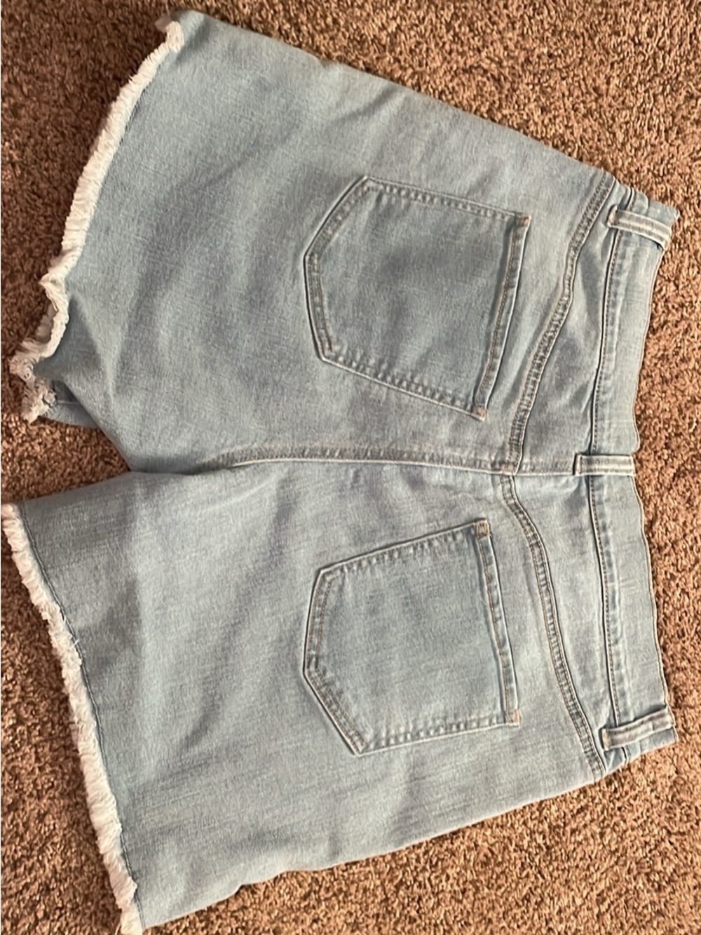 just be Light Wash Denim Shorts